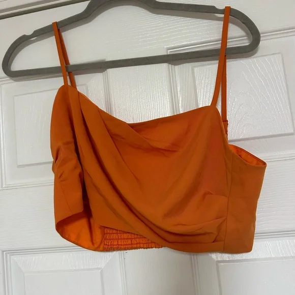 House of Harlow 1960 Blue and Orange Patterned wide leg pants with matching top - Picture 4 of 5